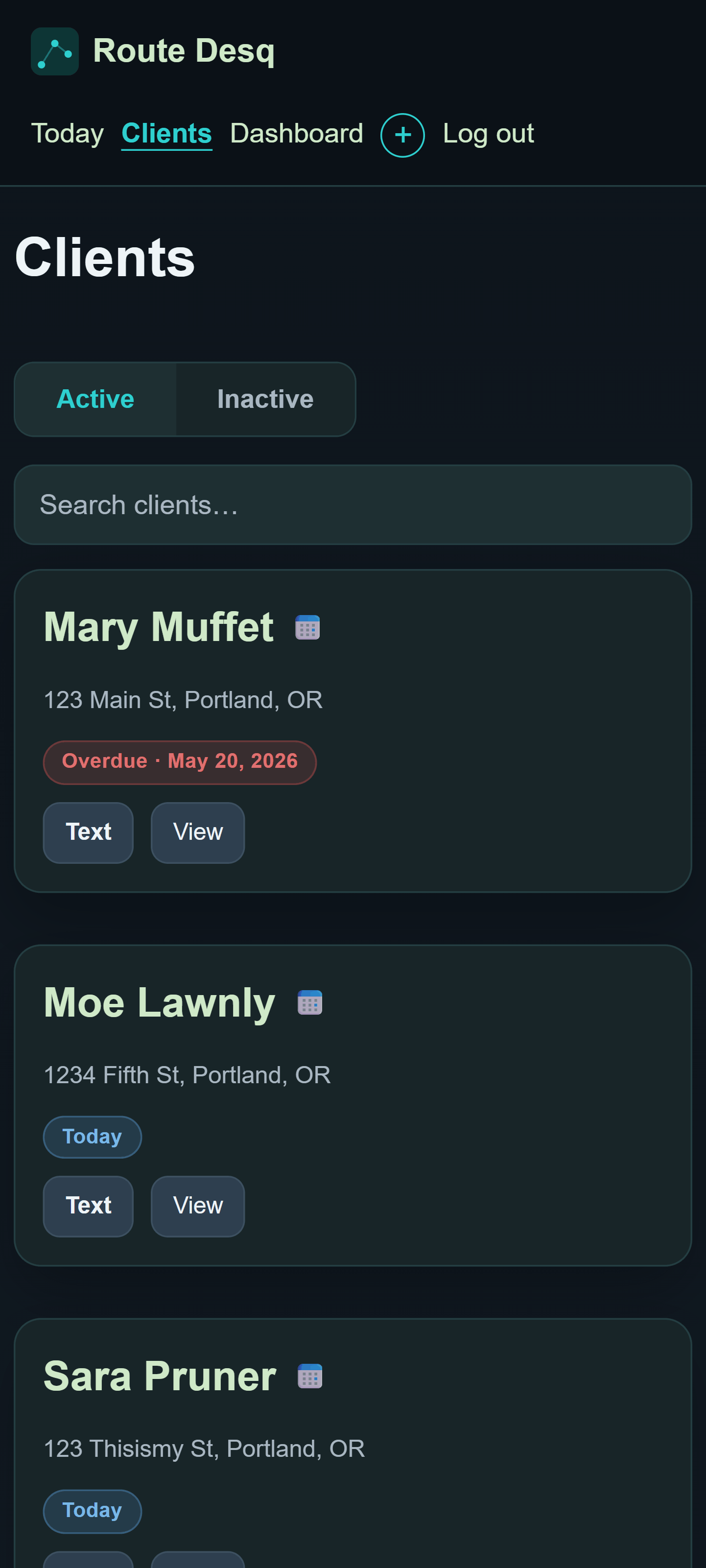 Route Desq Clients view showing client list with status badges